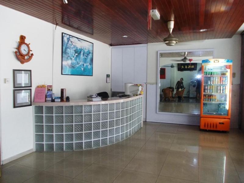 Lotus Hotel ג'והור בהרו מראה חיצוני תמונה
