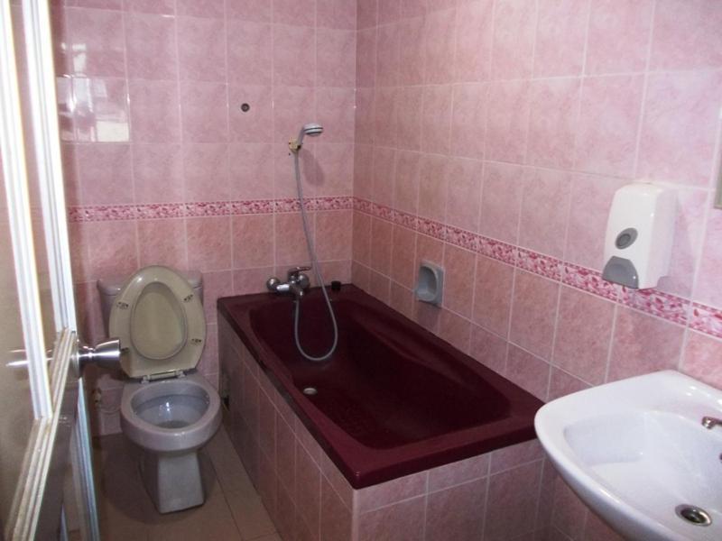 Lotus Hotel ג'והור בהרו מראה חיצוני תמונה